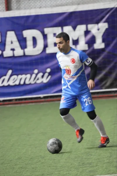 İsmet Karakaya