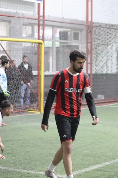 Tolga Kayar