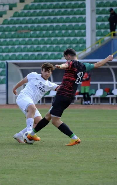 Yiğithan Zengin